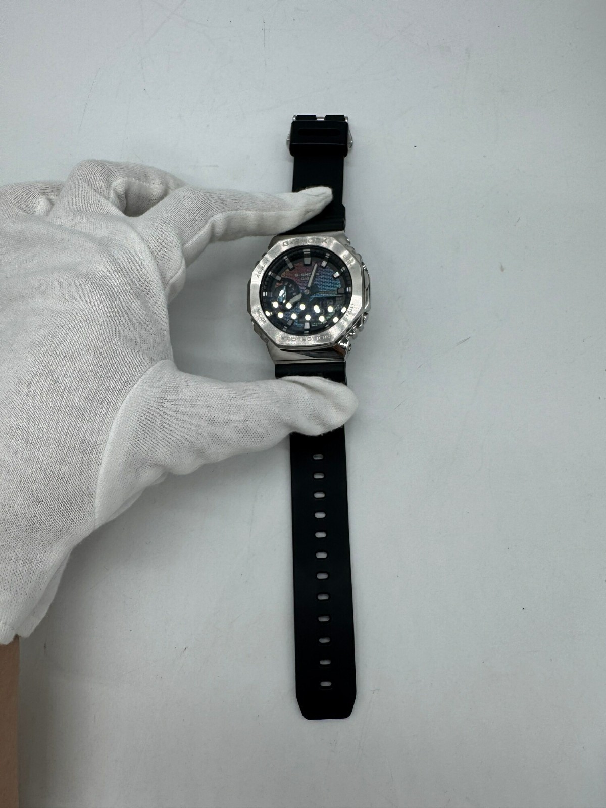 Excellent Condition Working Casio G Shock Protection GM 2100 QZ Analog GM-2100RW