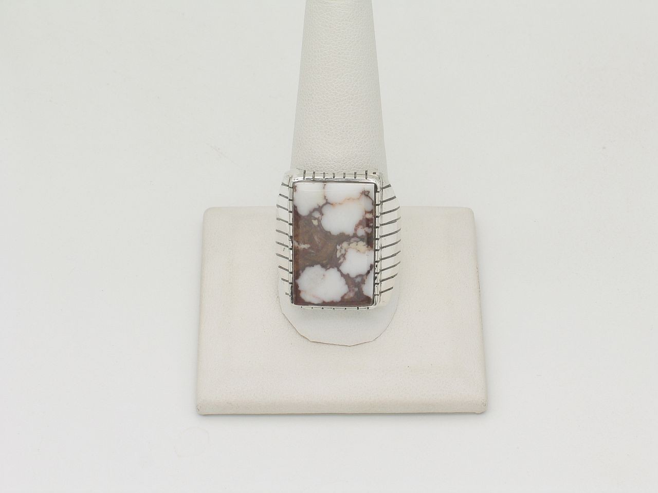 Native American Navajo Handmade Sterling Silver & Wild Horse Ring – Size 11.5