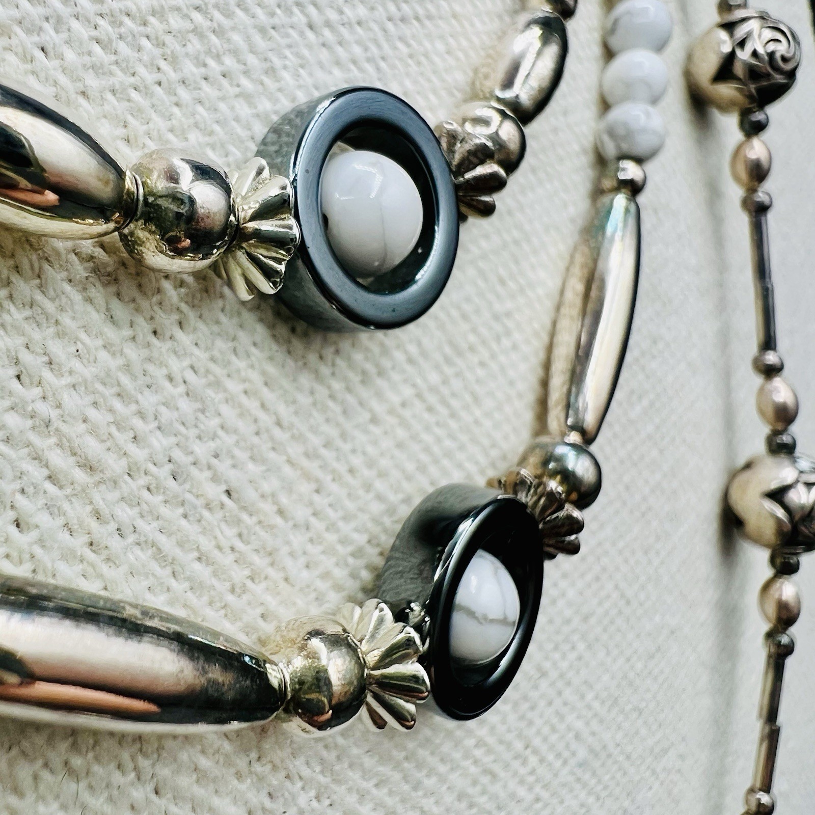 Vintage Silver Tone White Gray Marble Cabochon & Rose Ball Layered Necklace Lot