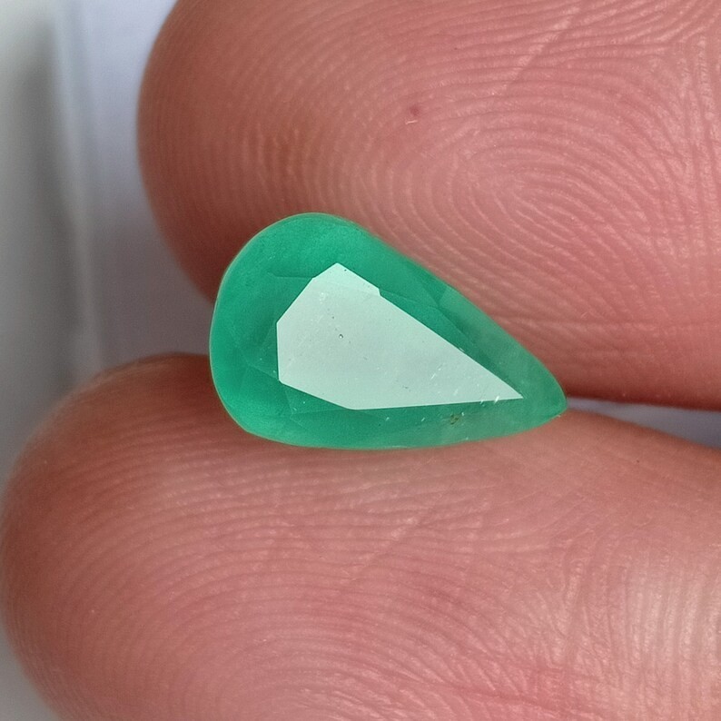 3 Carat Zambian Green Emerald Pear Shape Earth Mined Loose Gemstone