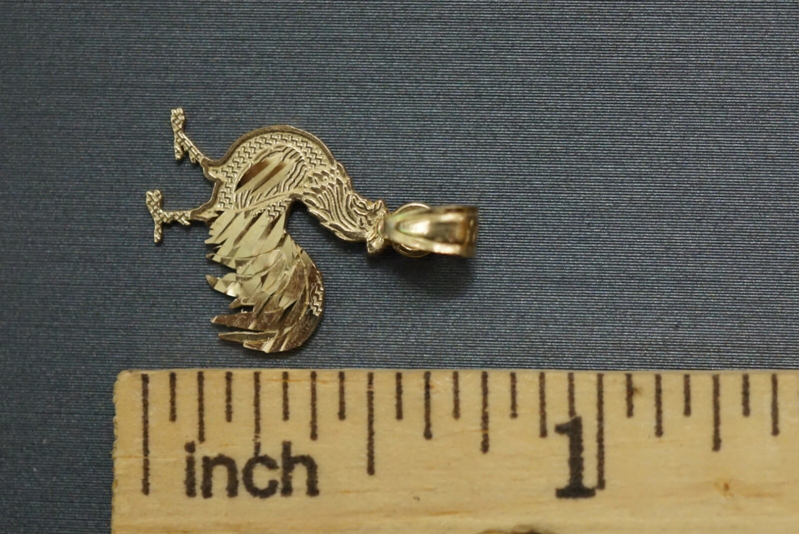 14K Solid Yellow Gold 0.65″ Diamond Cut Tiny Rooster Chicken Charm Pendant.