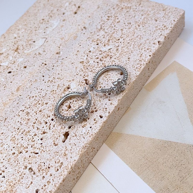 New Tory Limited Edition Small Hoop Earrings in Silver with Jewelry Pouch