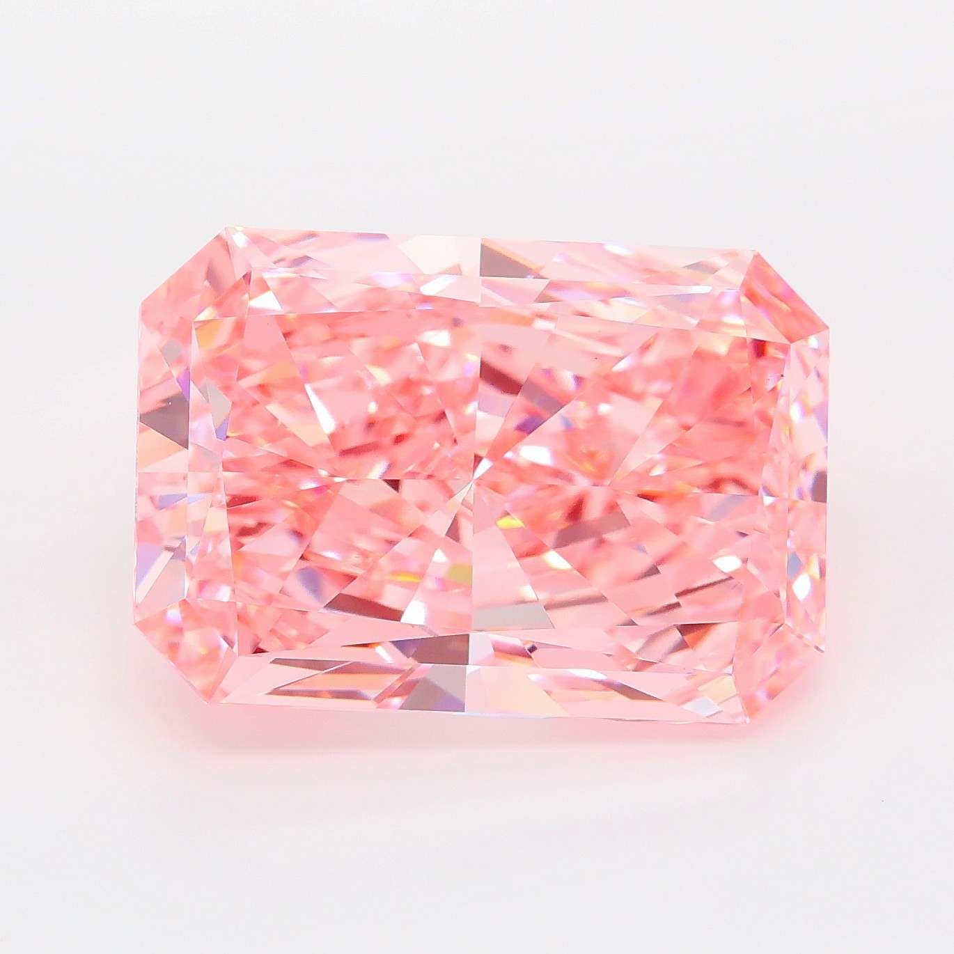 9.02 Ct Fancy Vivid Pink Color VS1 RADIANT Cut IGI Certified CVD Diamond