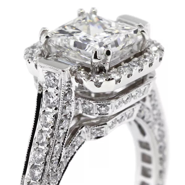 Engagement Ring 18K Gold Under Halo Princess 2.37 Carat Lab-Grown Diamond G VS1