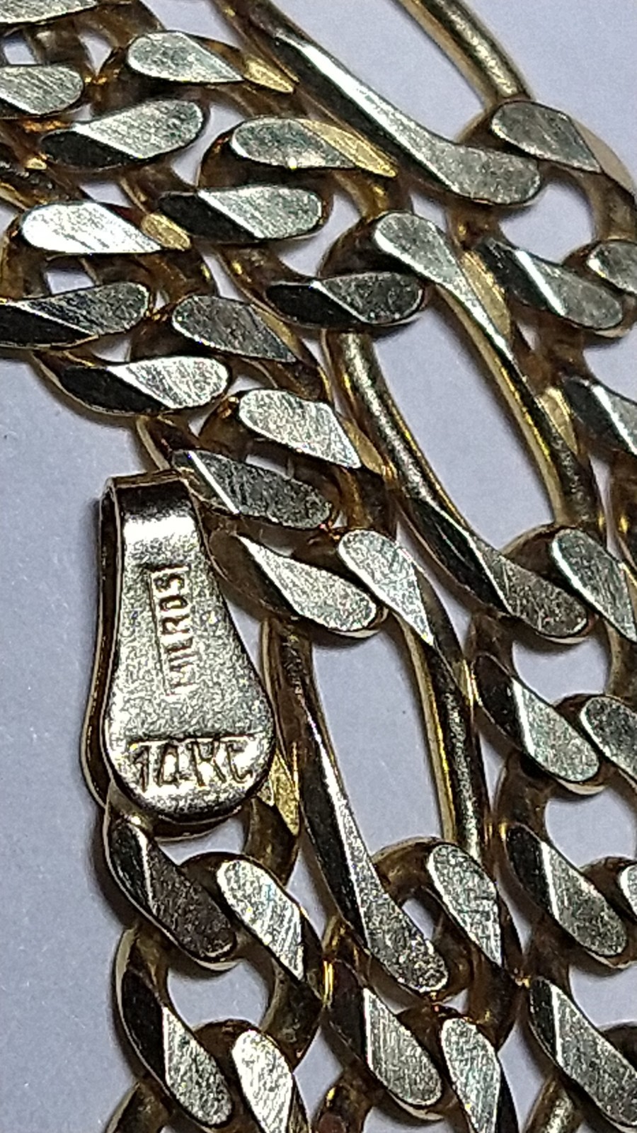 Solid 14k gold 4.2mm Italian figaro chain 14.71 grams – 24″