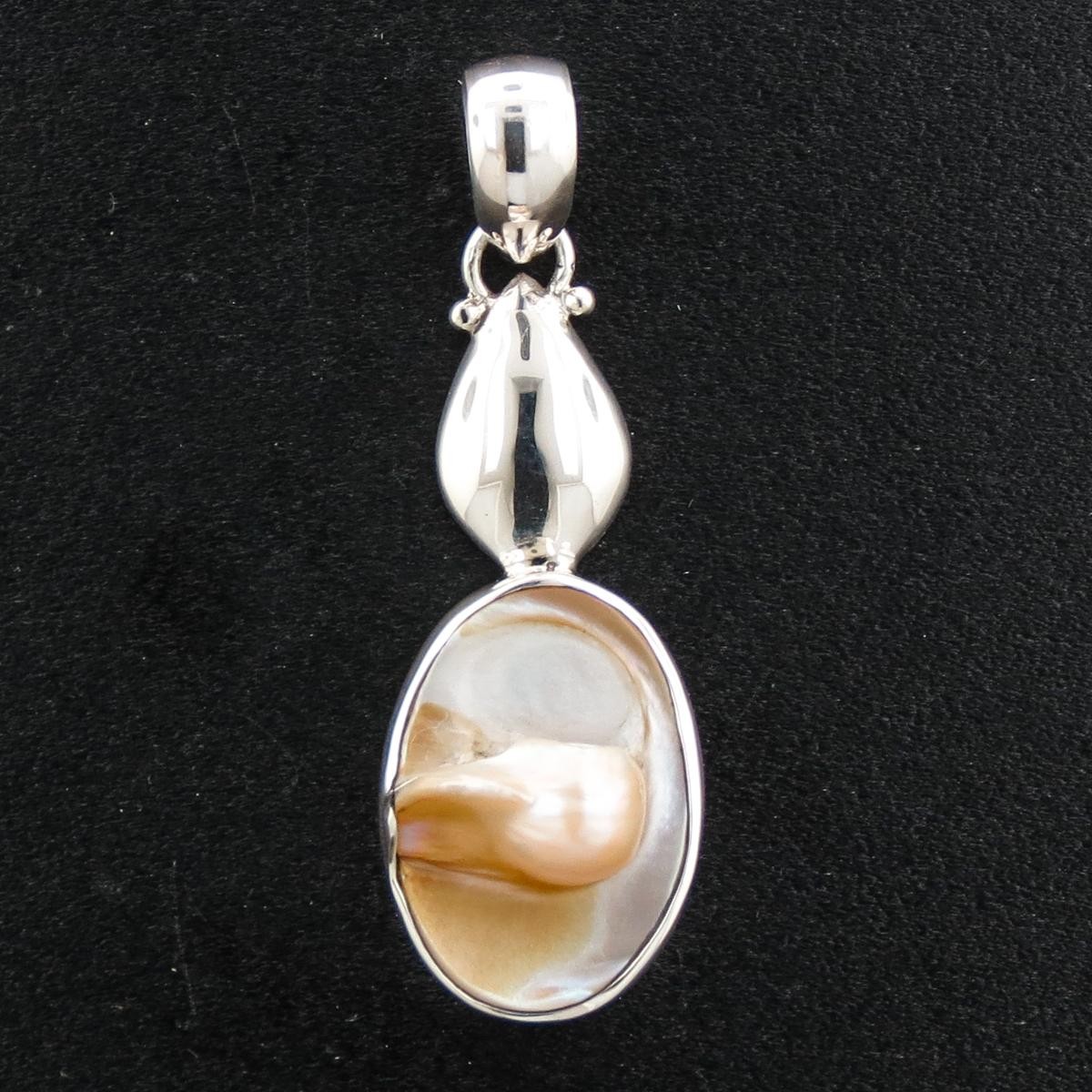 925 Sterling Silver Blister Pearl Sterling Pendant, 1 9/16″
