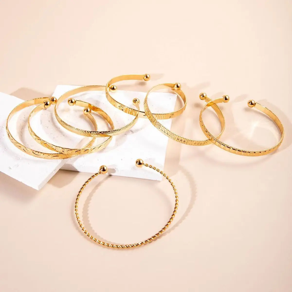 7Pcs Women Stackable Cuff Bangle Bracelet Set Boho Engraved Open Beach Jewelry