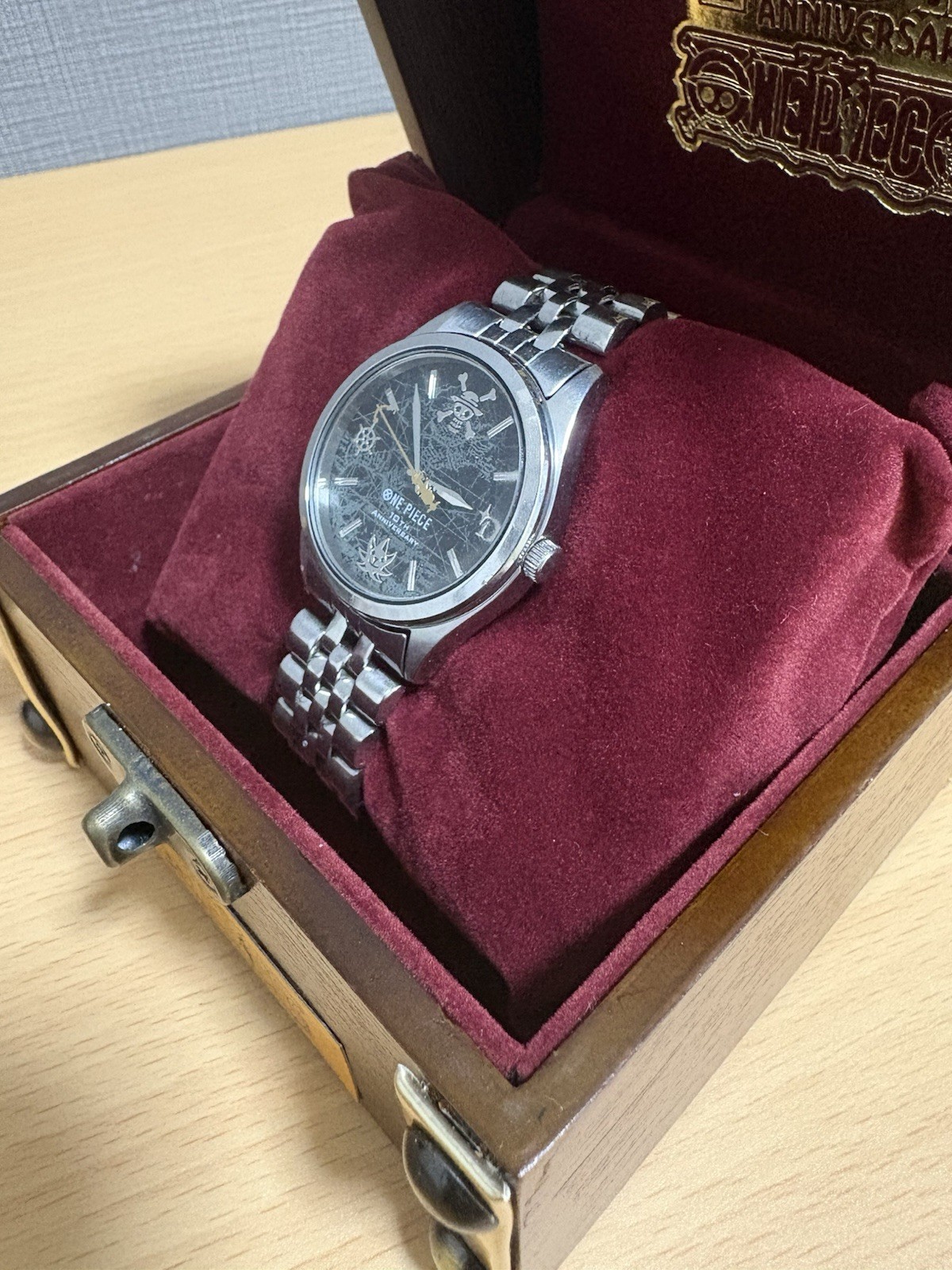 SEIKO One Piece 10th Anniversary Limited Watch Golden Pose with Box