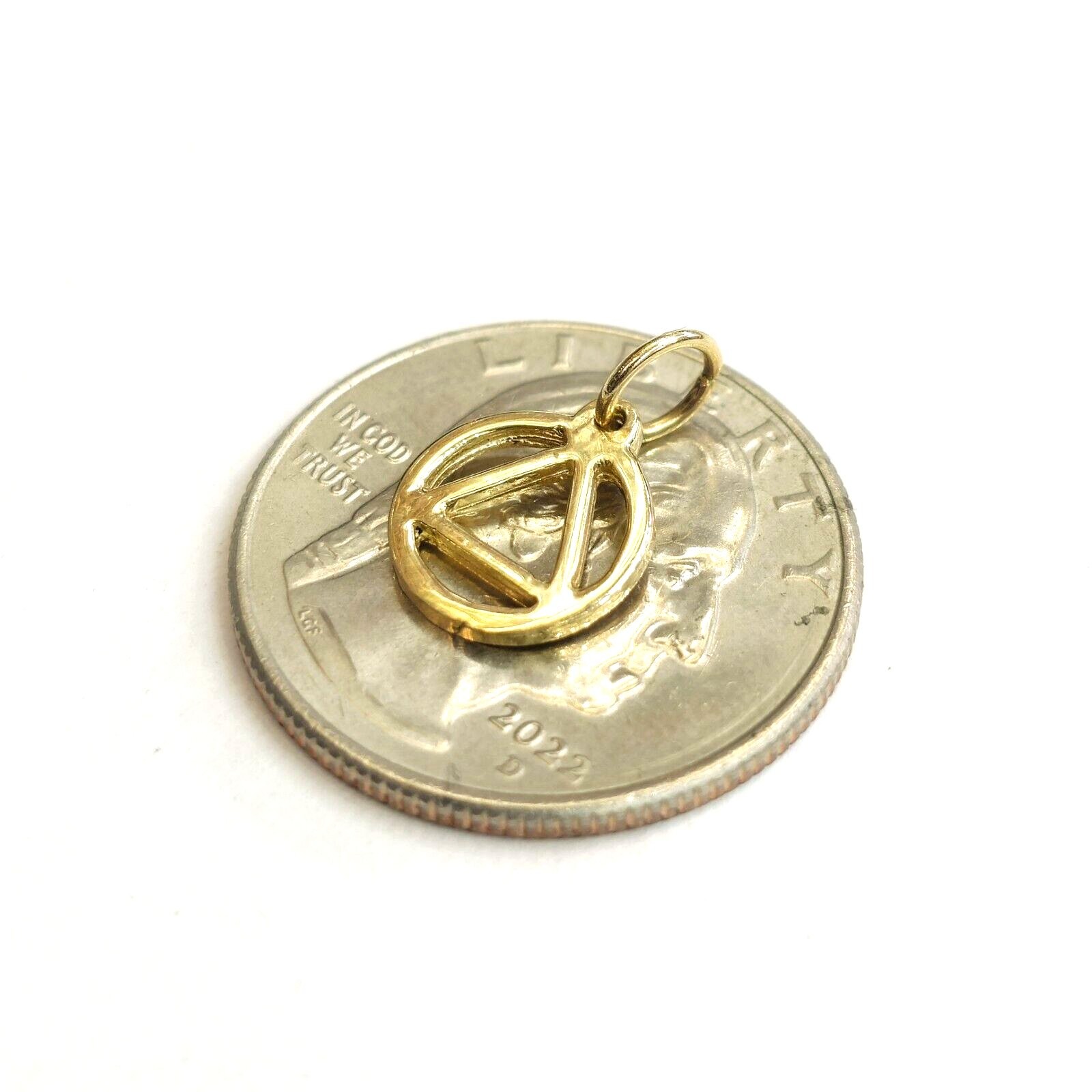 14k yellow Gold Tiny Alcoholics Anonymous circle triangle AA Symbol Pendant 0.7g