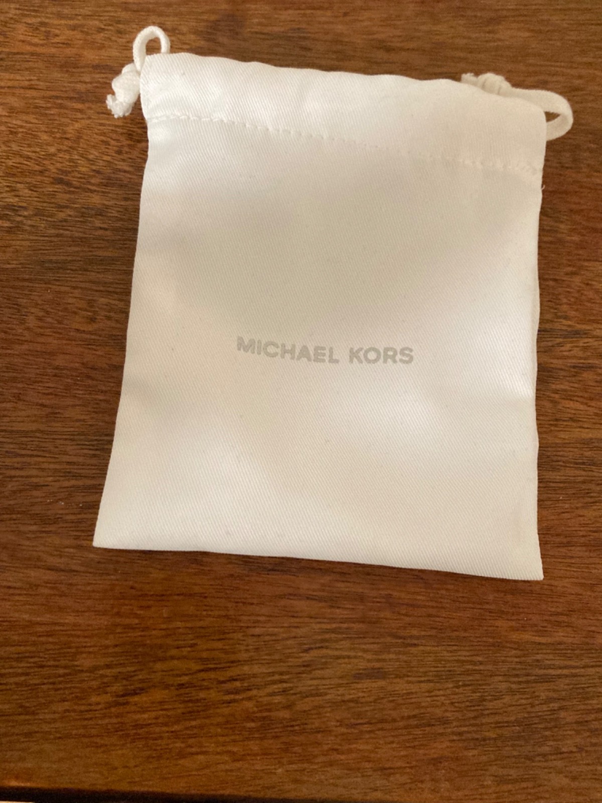 michael kors choker