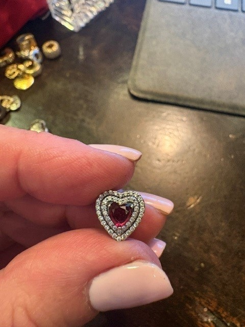 Pandora Sparkling Leveled Heart Charm