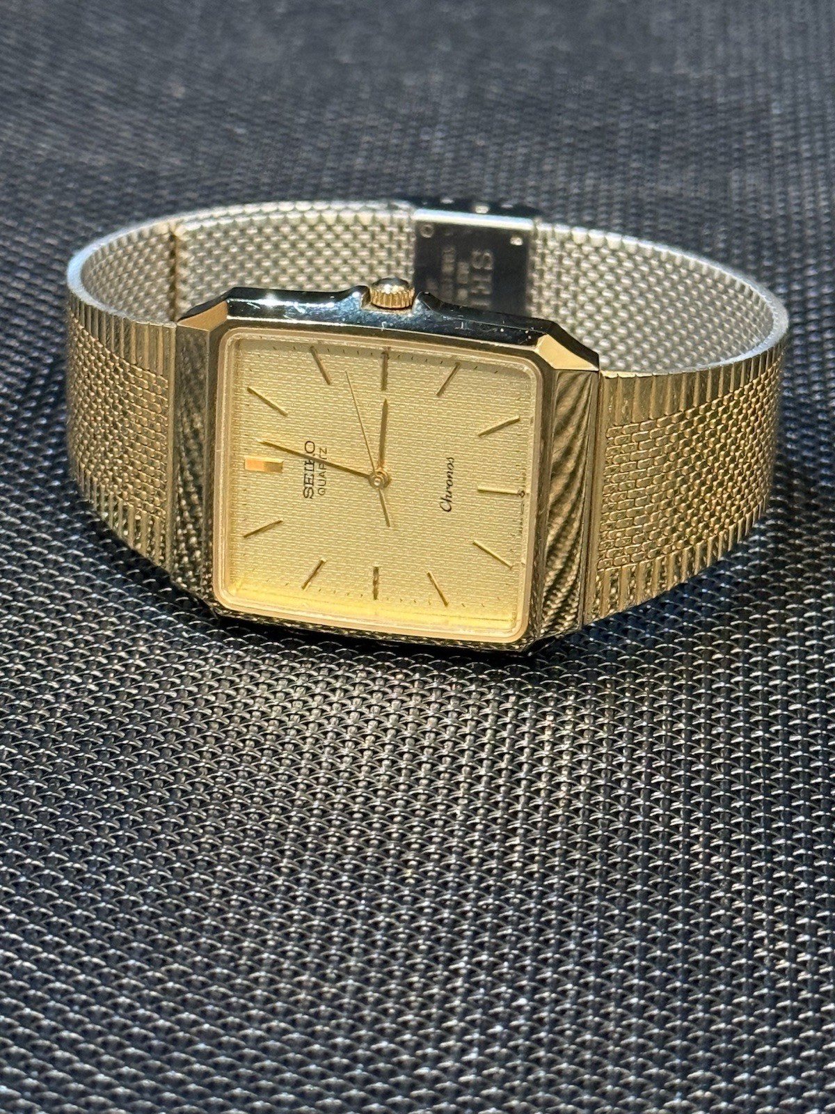 Beauty! SEIKO 9021-5220 Quartz Gold Tone Vintage Watch New Battery Japan SeeDesc