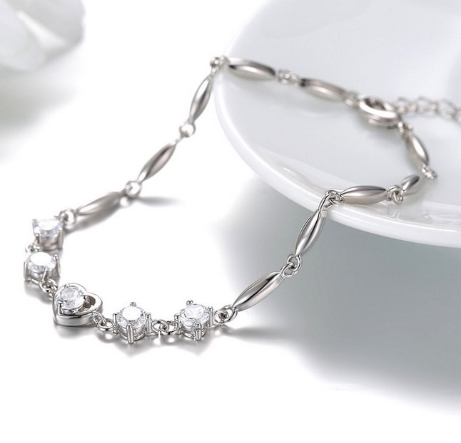 6-8″ Silver Plated Cubic Zirconia Crystal Heart Bracelet Chain Gift B15
