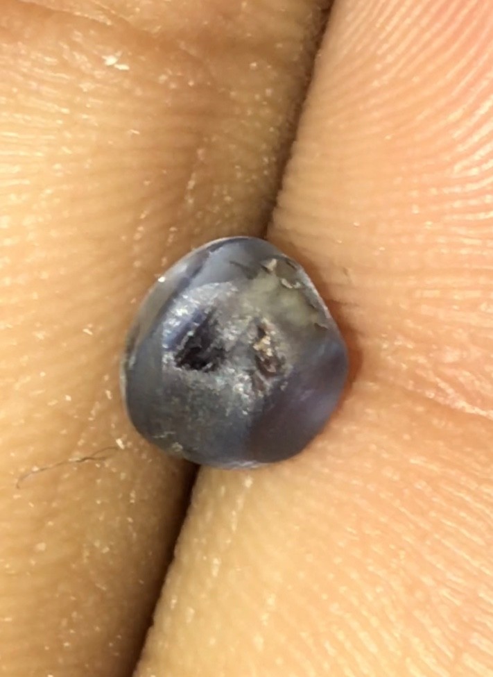 2.35cts Sri Lanka Extremely Transparent Blue Star Sapphire Untreated Natural
