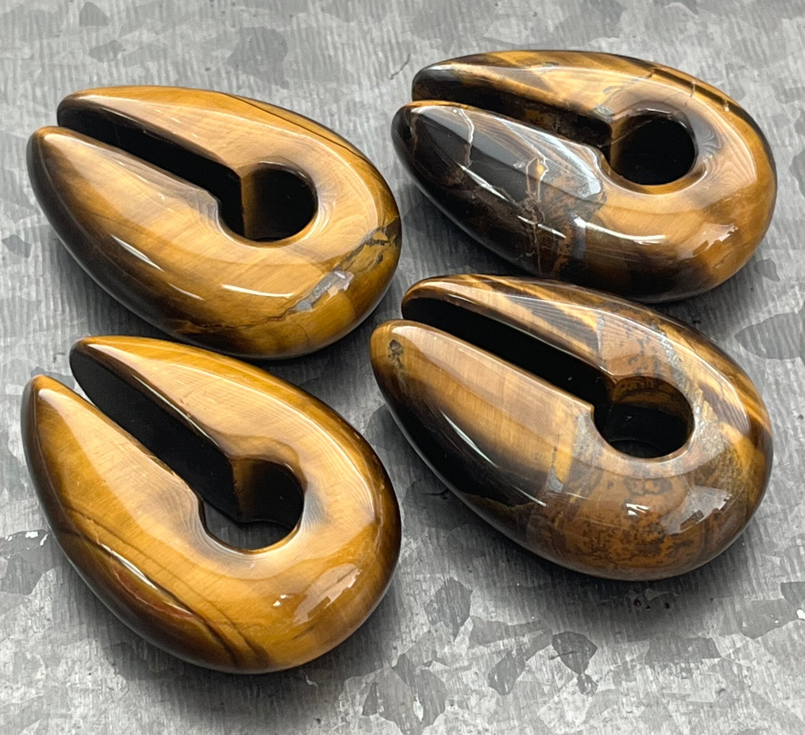 PAIR Tiger Eye Natural Stone Keyhole Hangers Plugs Gauges Tunnels Ear Weights