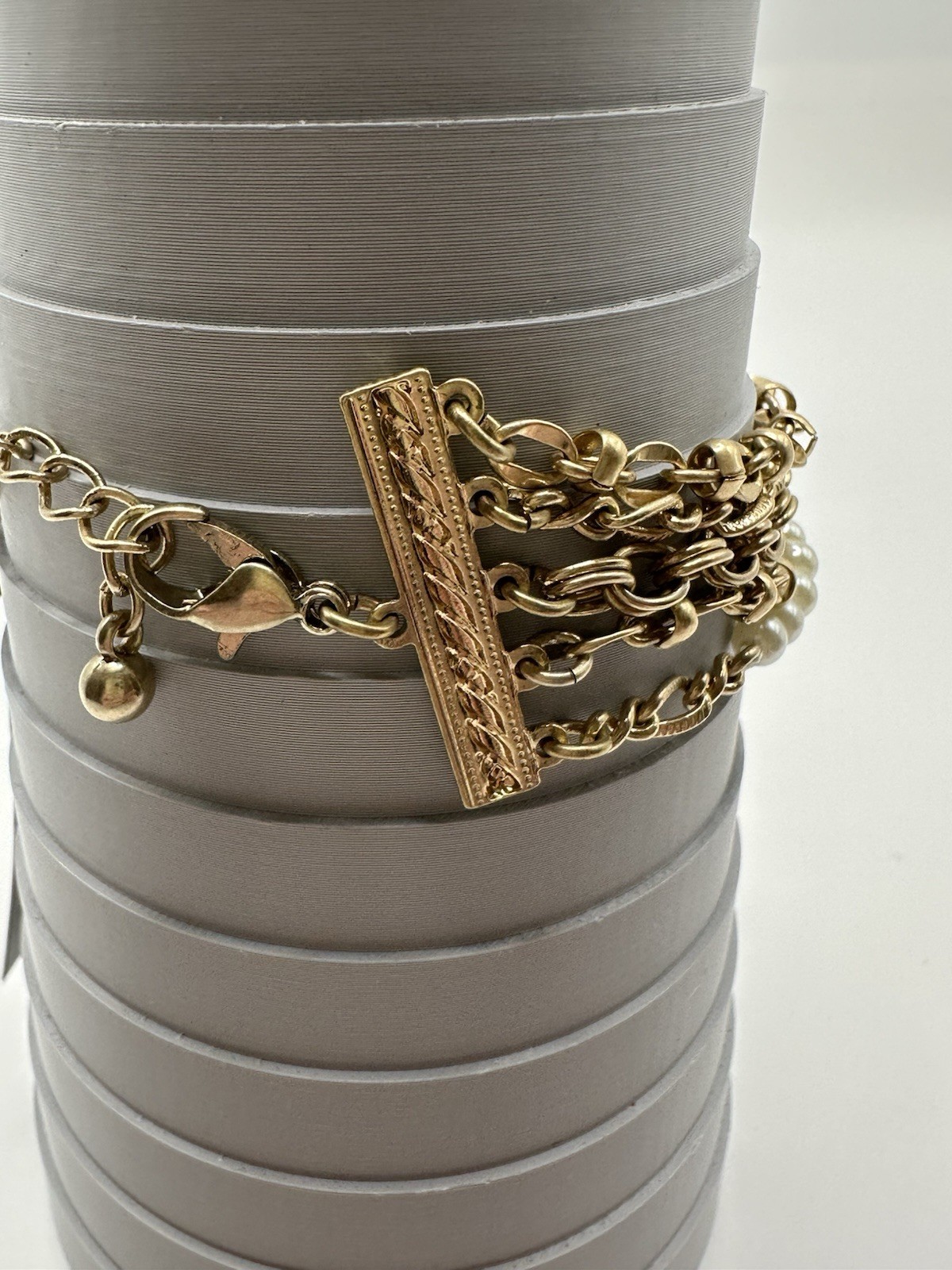NWT LYDELL NYC Gold Tone Multi Strand Chain Bracelet With Acrylic Pearls Size 8