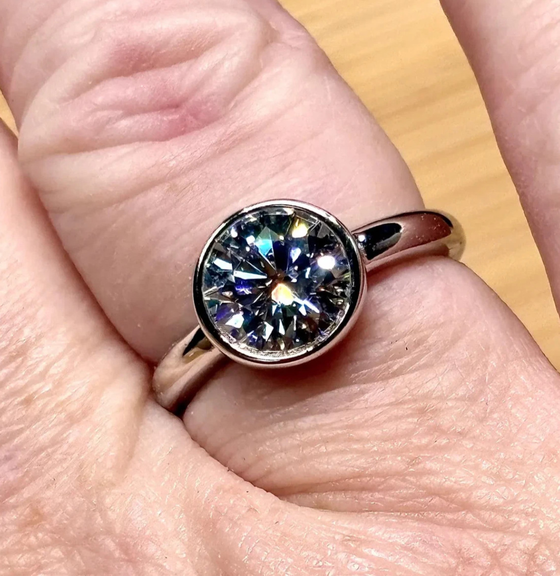 3Ct Round-Cut EF/VS1 Lab Grown Diamond Bezel-Style Wedding Ring Platinum 950
