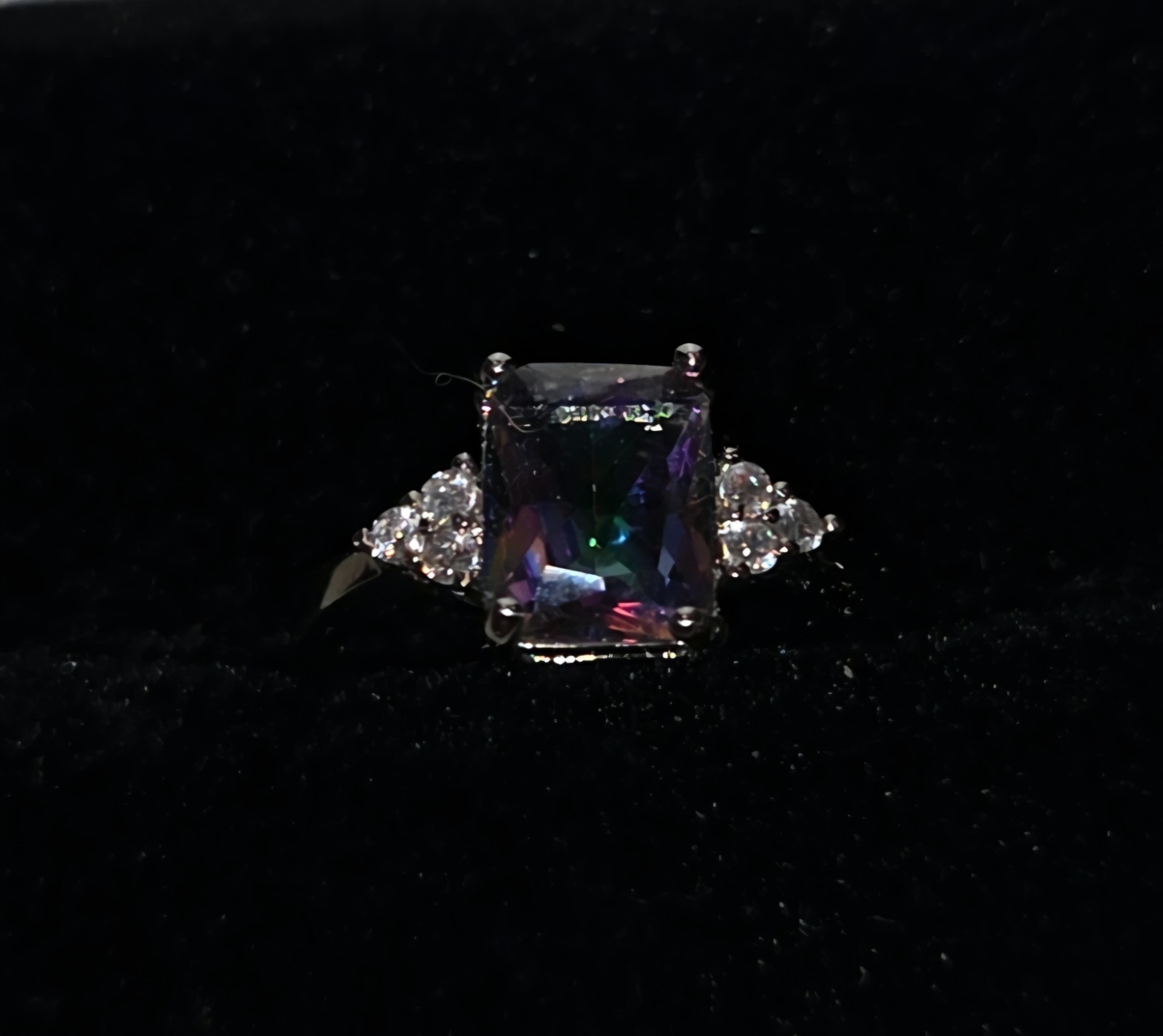 Sterling 925 Emerald Cut Multi Mystic Topaz Size 7 Ring w/6 Clear Accent Stones