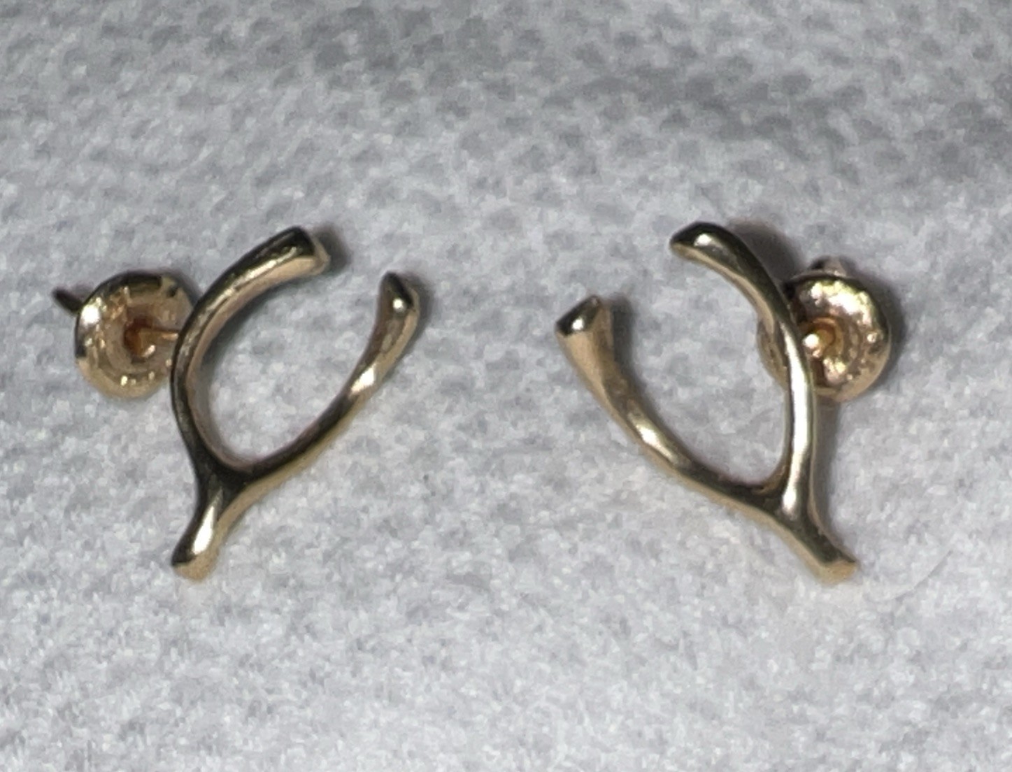 Vintage P.S Co. 10k Yellow Gold Wishbone Twist Back Earrings 0.7g