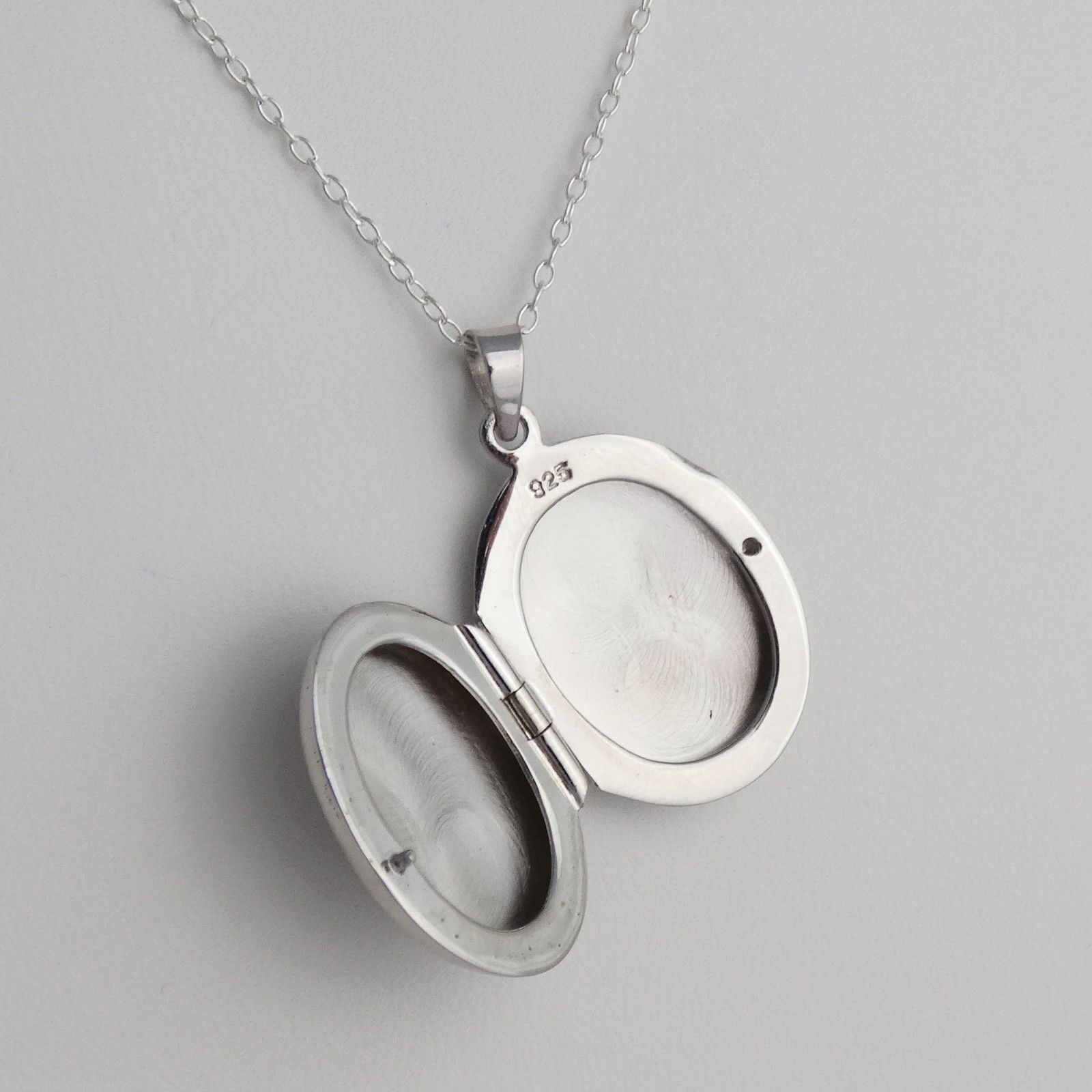 Plain Oval Locket Necklace – 925 Sterling Silver Engravable Two Sided Photo NEW