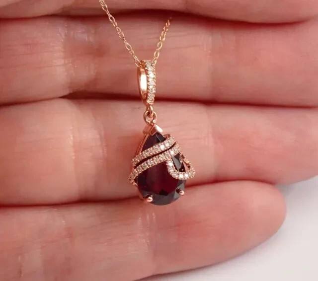 1.45Ct Pear Cut Lab Created Garnet Women Pendant 14K Rose Gold Plated Silver 18″