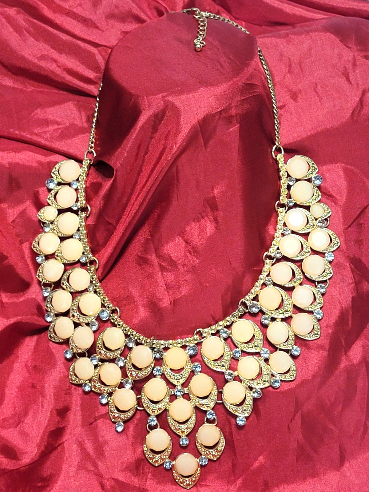 NY Fashion Necklace Statement Piece Faceted Jewels & Rhinestones Adjustable
