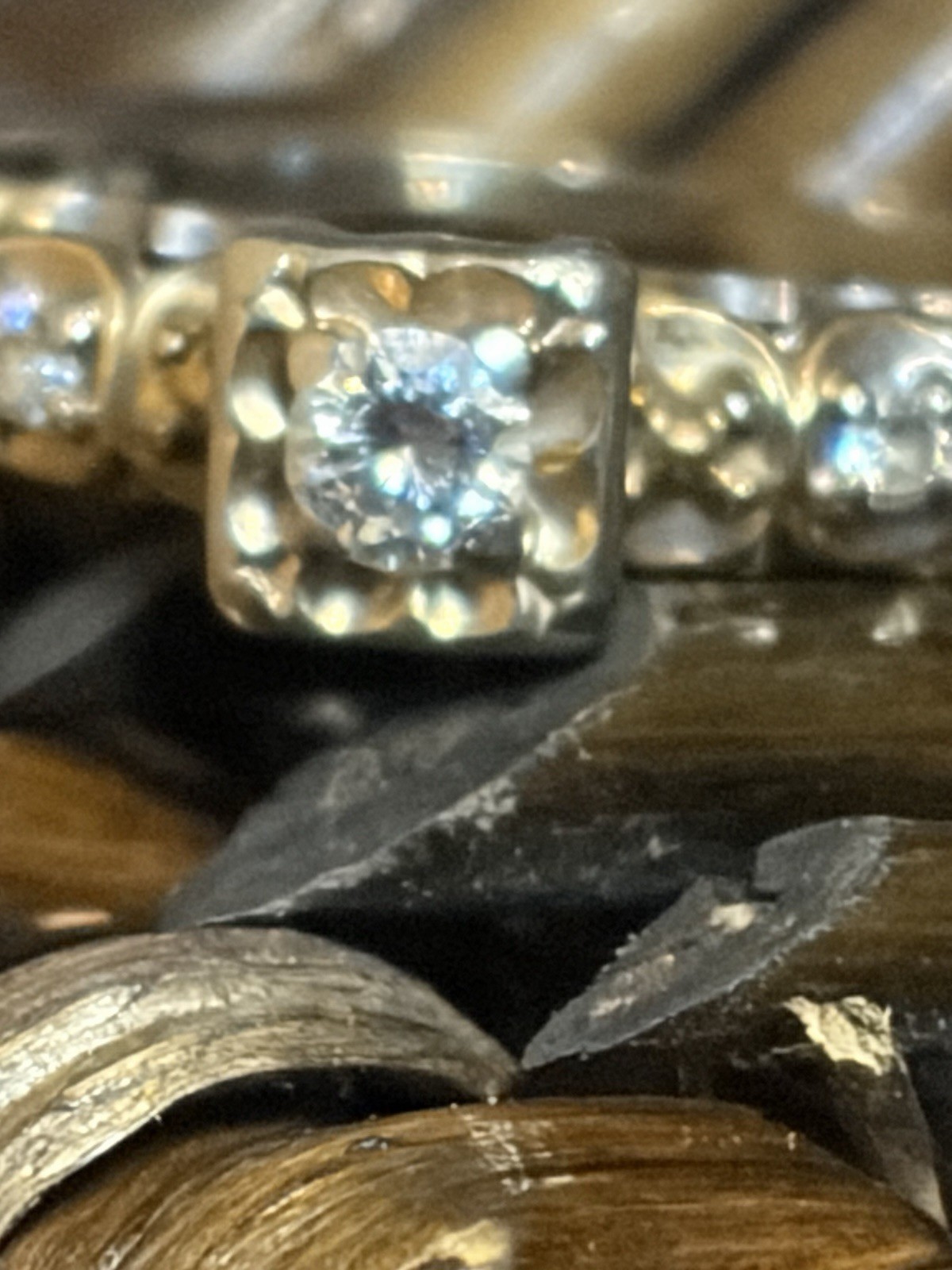 14K & 925 Multi Tone Gold Diamond Ring Size 7 Solitaire Accents Illusion
