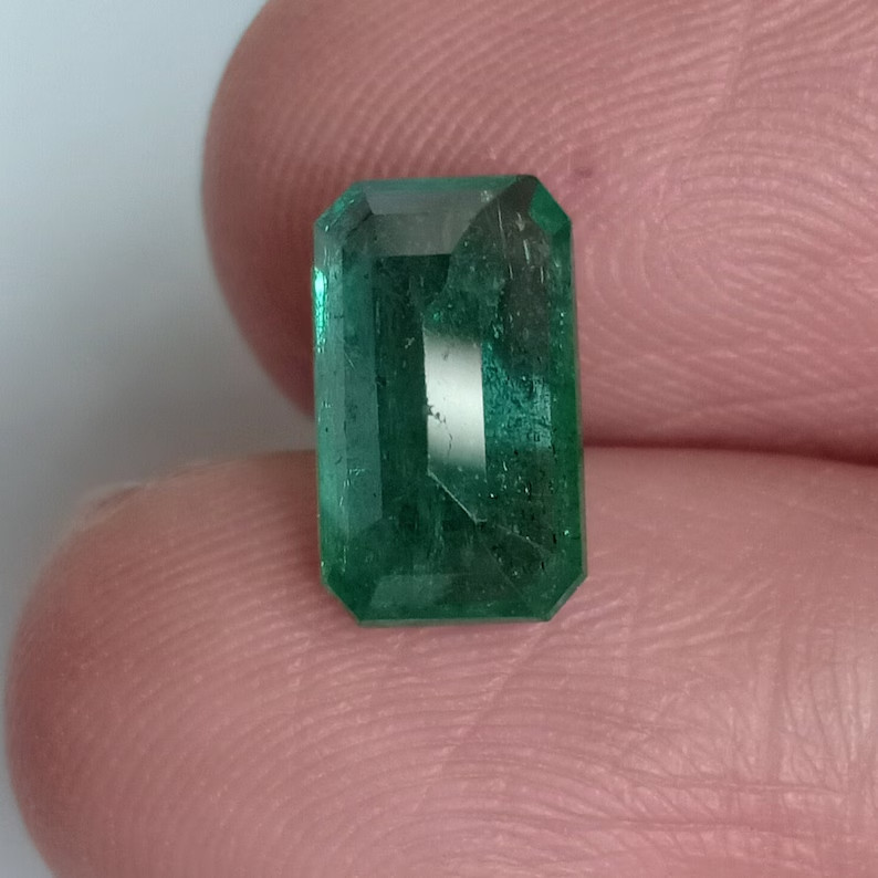 Certified Zambian Emerald Octagon Cut Minor Oil Present Stone For Gifts 2.78 Ct