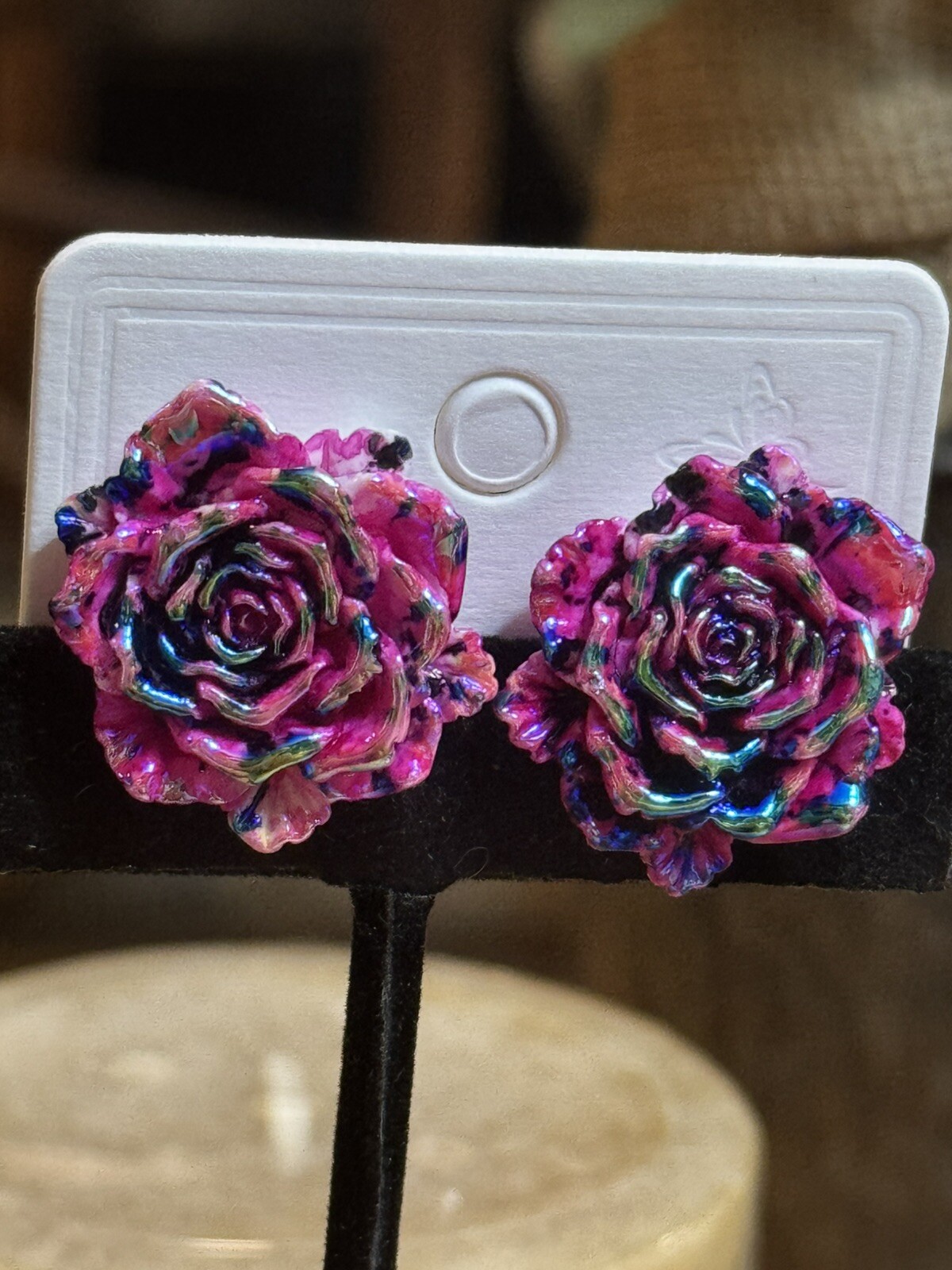 Beautiful Resin Multi Rose Colored Earrings Great For Everyday Wear Brand New