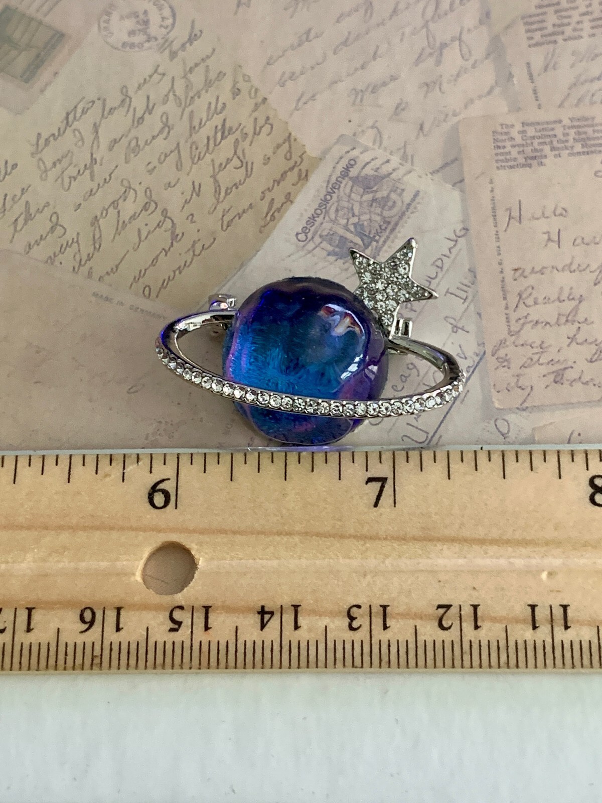Sparkling Planet and Star Ring – Cosmic Bling for Star Gazers