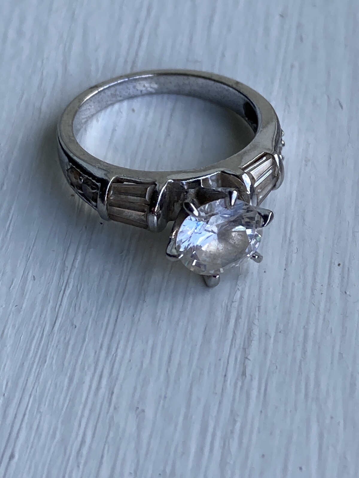 Silver Tone Ring W Round Cut Clear Solitaire And Accents Size 5.75