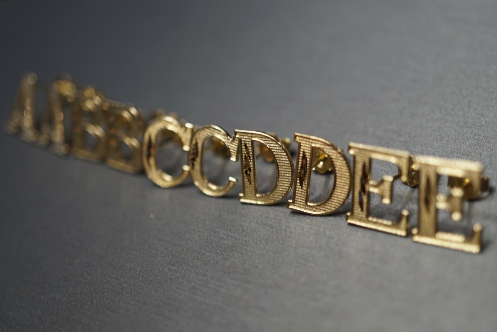 10K Solid Yellow Gold 0.45″ Diamond Cut Initial Alphabet A To Z Stud Earrings.