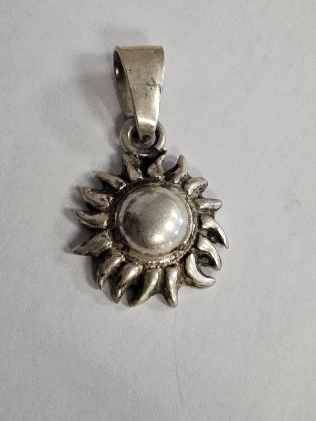 925 Sterling Silver Retro Charm Pendant Southwest Tribal Native 1″ Long 7.7 Gram