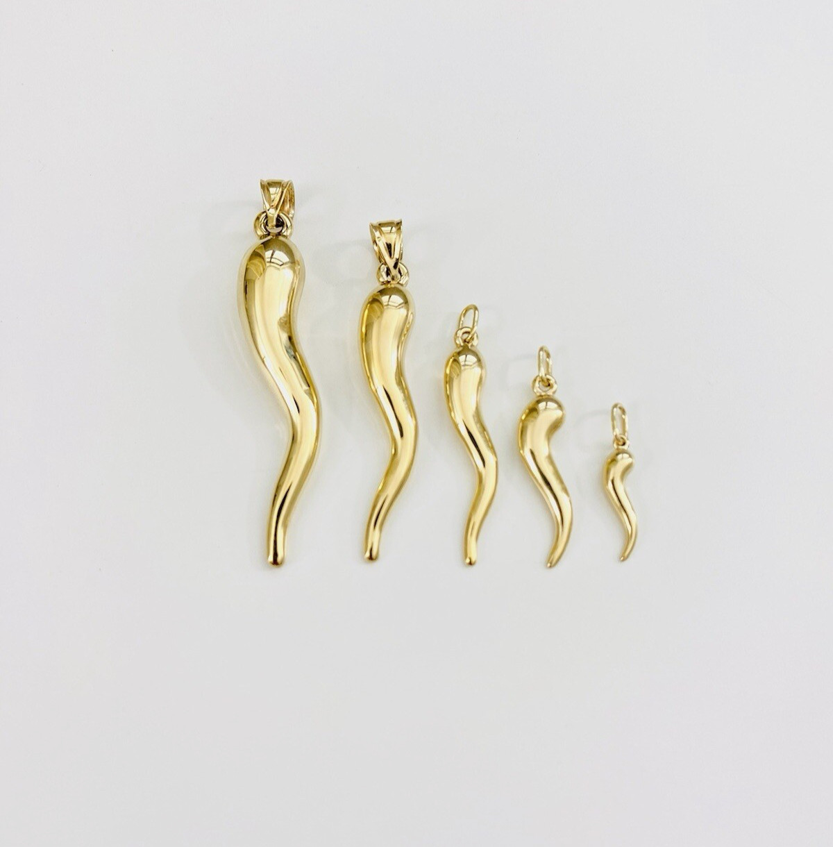 14K Real Gold 3D Cornicello Charm Pendant, Gold Italian/Chili pepper Horn – 14KH