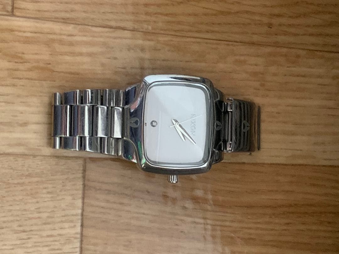 NIXON Wristwatch Not Specified Quartz Analog Stainless Steel