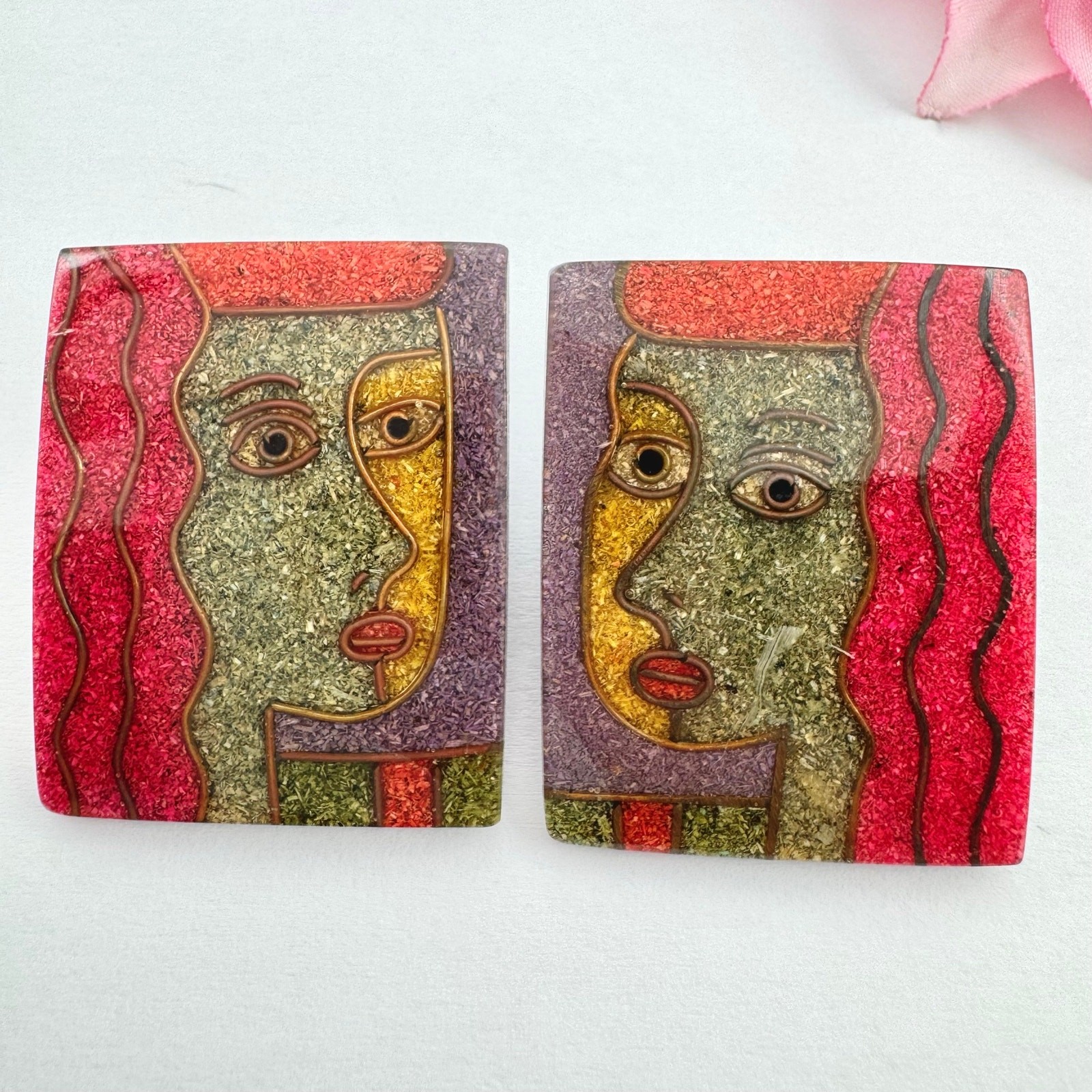 Vintage Picasso Style Cubist Faces In Resin Stud Earrings Artsy Art Teacher