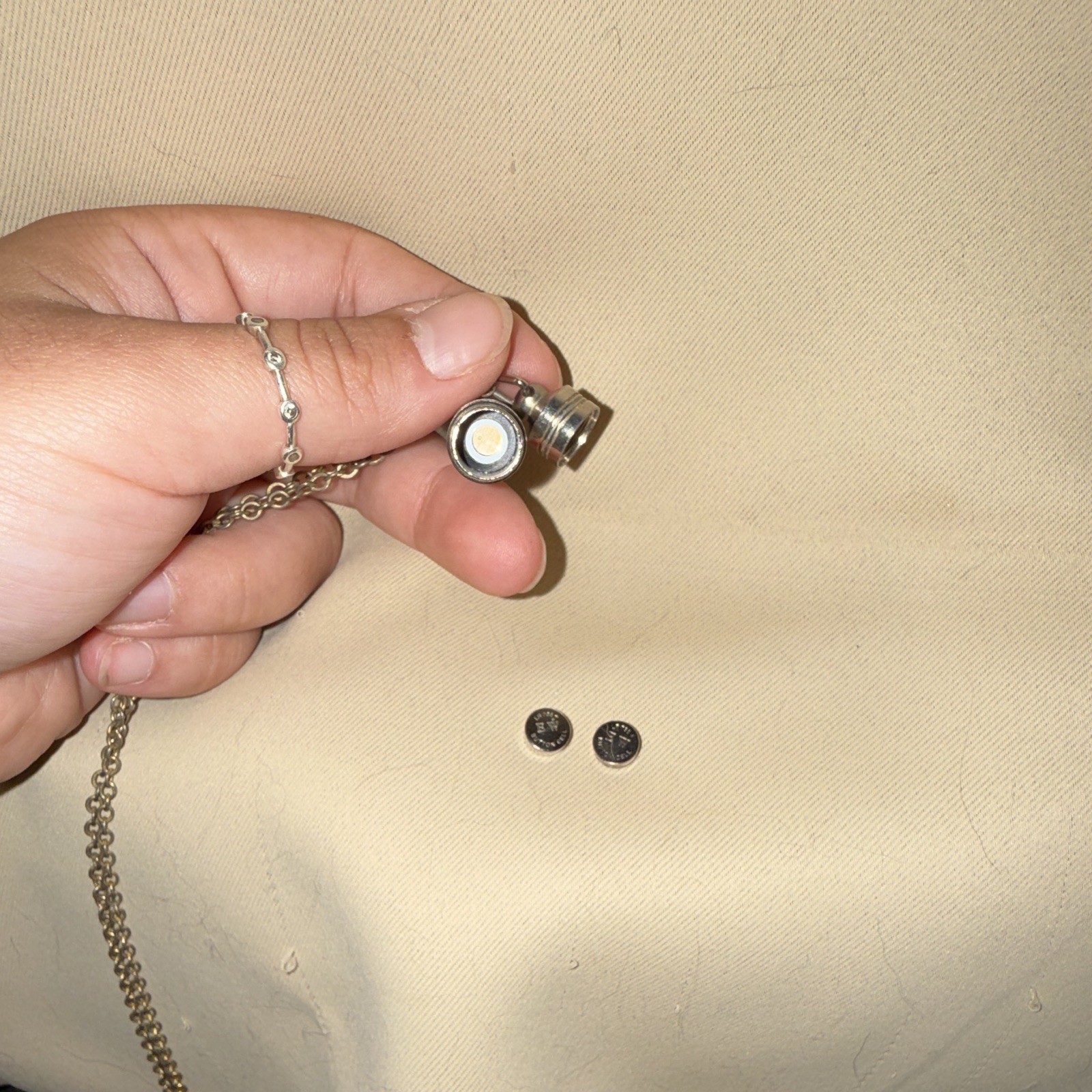 Vintage Silver Rope Chain Necklace Cylinder Locket Pendant Moon & Stars Light Up