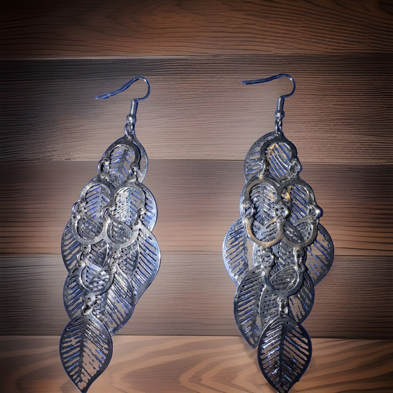 Flirty New Silver Plated Cutout Leaf Cascade 3.5″ Long Hook Dangle Drop Earrings