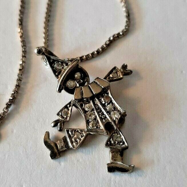 Vintage 925 STERLING SILVER Chain Necklace w/ Scarecrow -18″ – 5.3 Gram