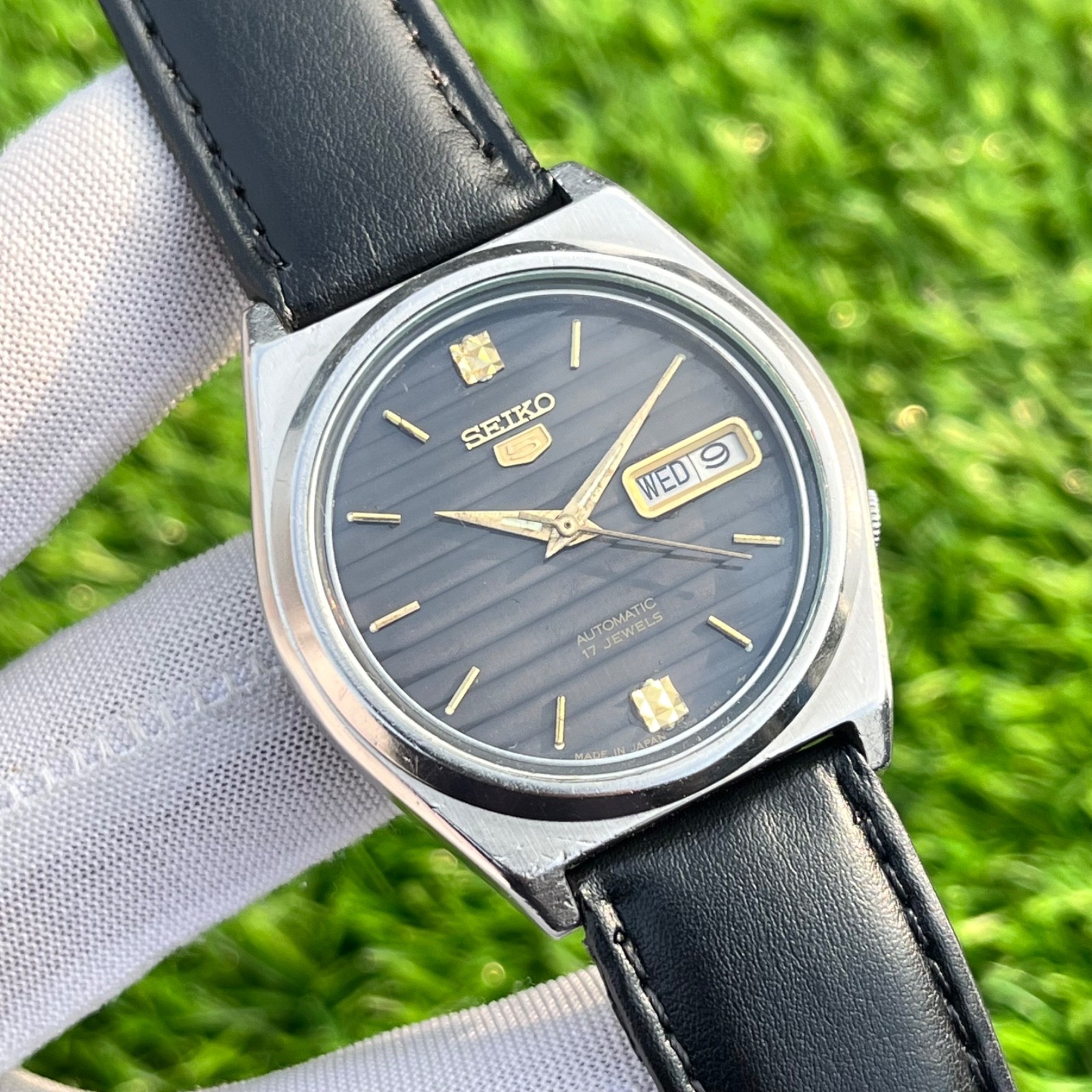 Vintage Seiko 5 Dress Formal Automatic Japan Made Men’s Watch 7009-876J