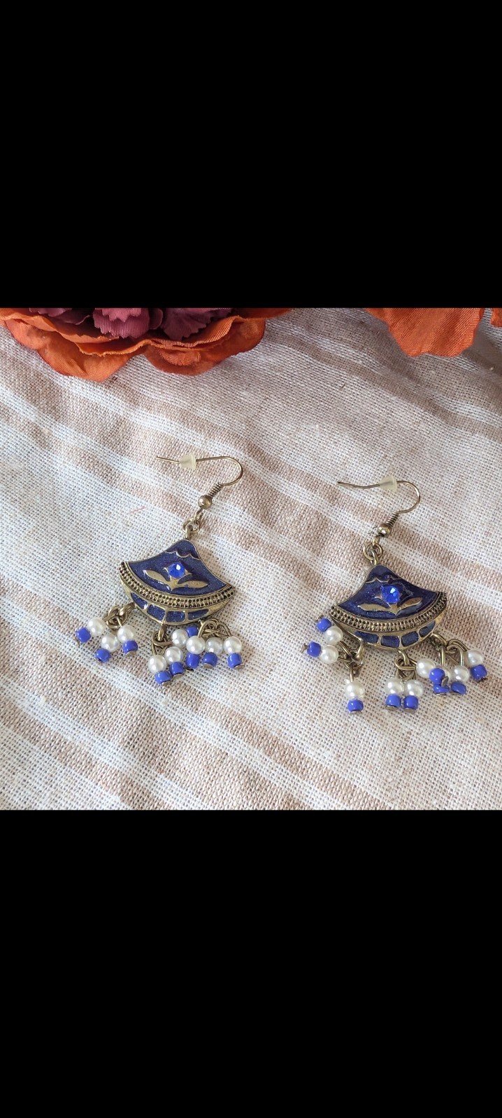 Blue & White Beaded Dangle Drop Hook Earrings Silver-Tone Metal Eurovintage