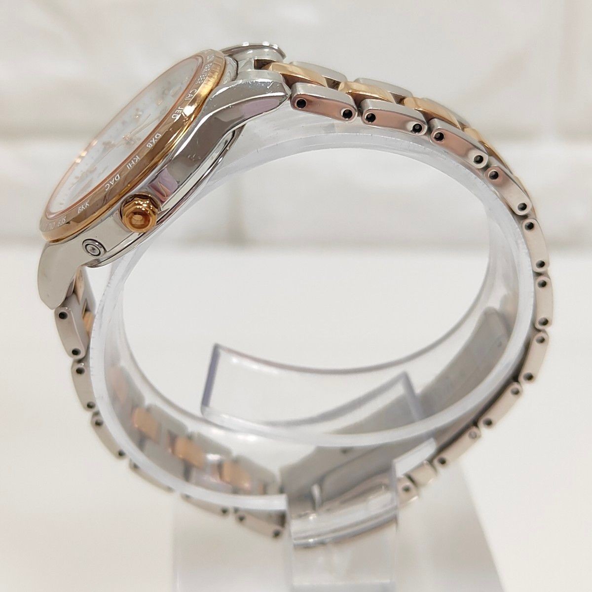 SEIKO LUKIA Limited Model SSVV072 Glitter Radio Solar Watch Seiko Lukia Working