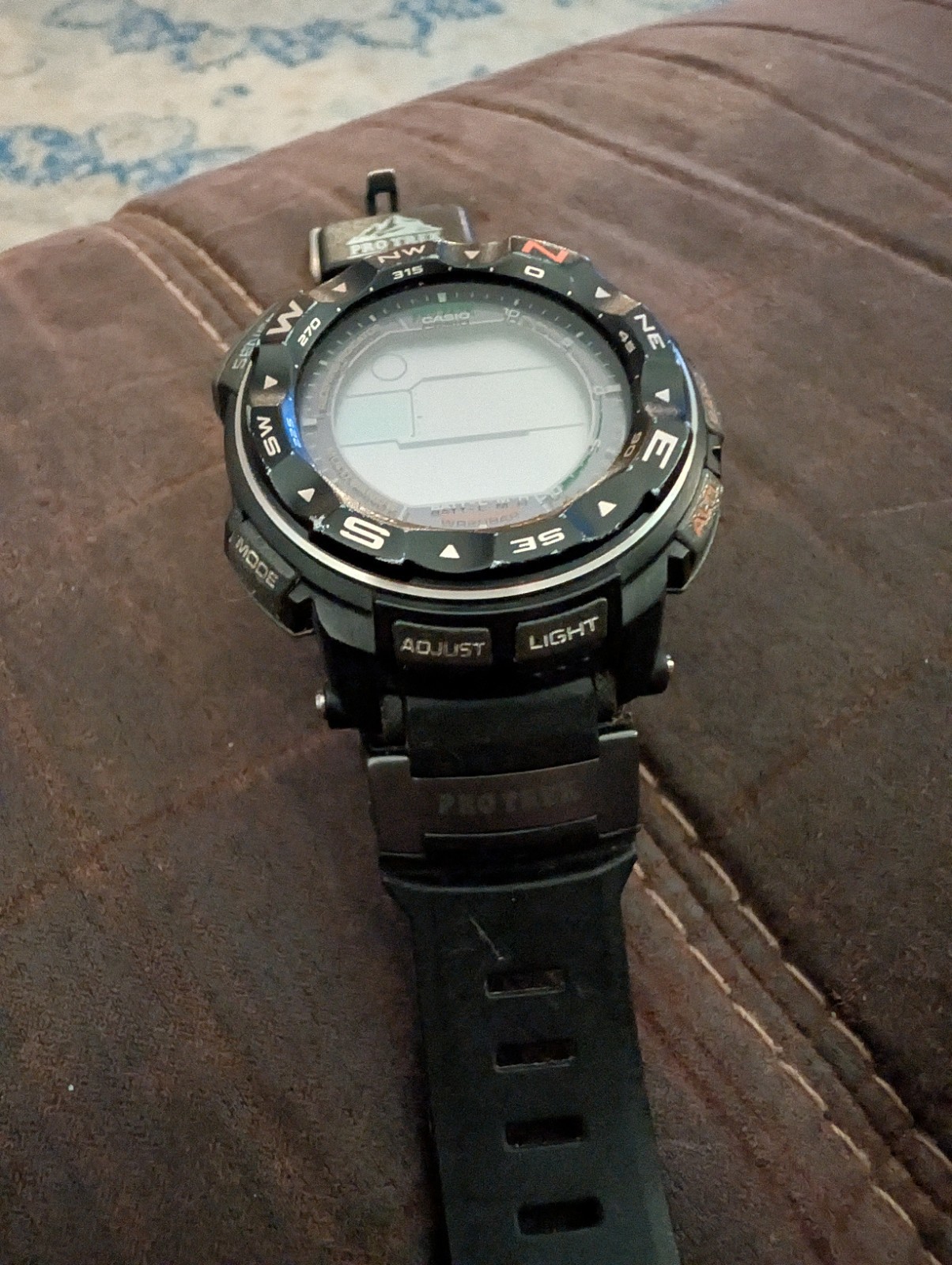 Casio Pro-Trek PRW 2500 Solar Watch Black Needs Battery