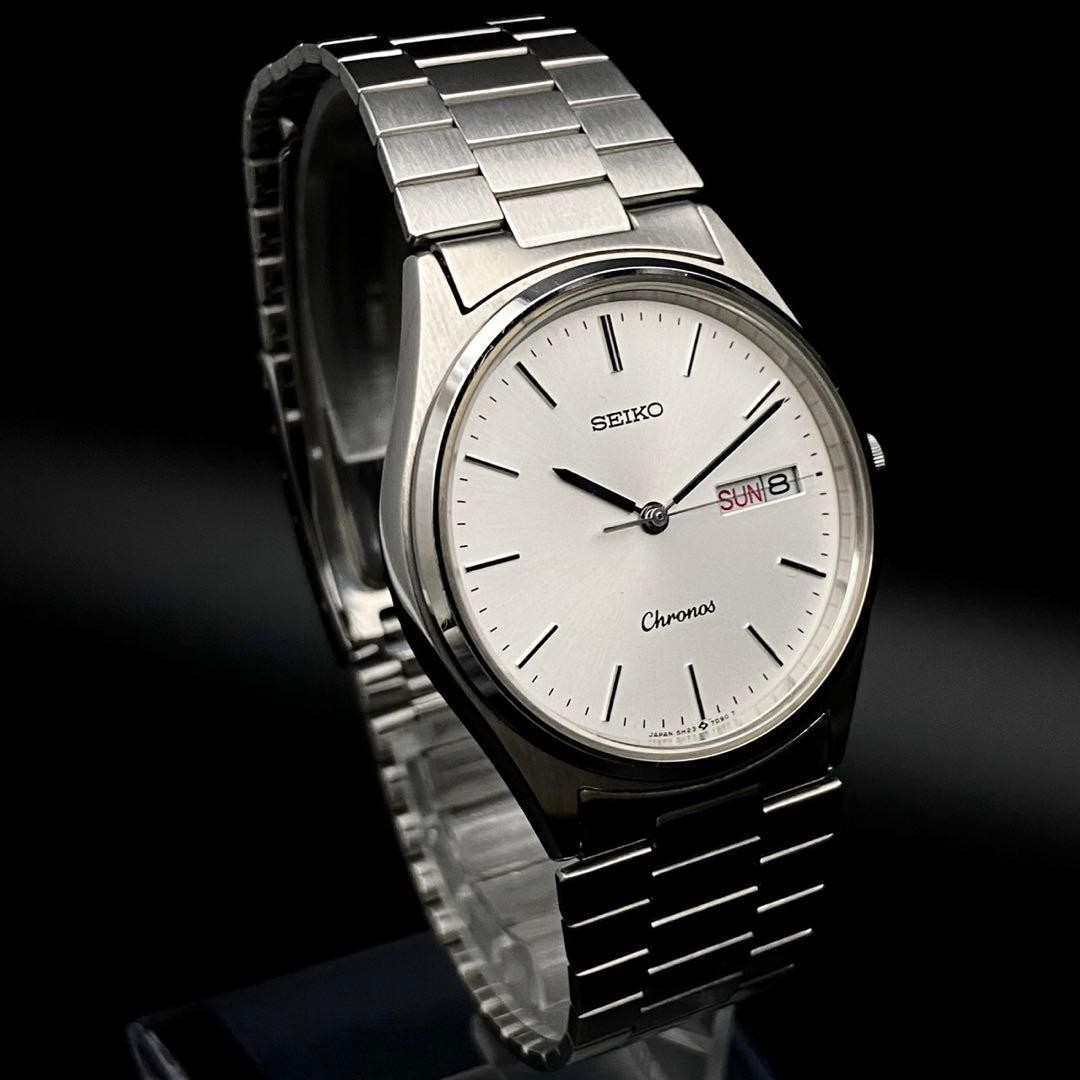 Working item SEIKO Chronos Day Date Wristwatch 5H23 7D40 New Battery