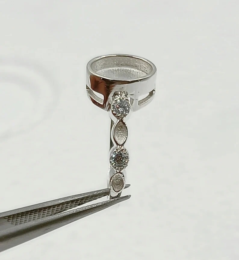 925 Sterling Solid Silver 6x8mm Oval Bezel Ring Blank with Zircon DIY Jewelry