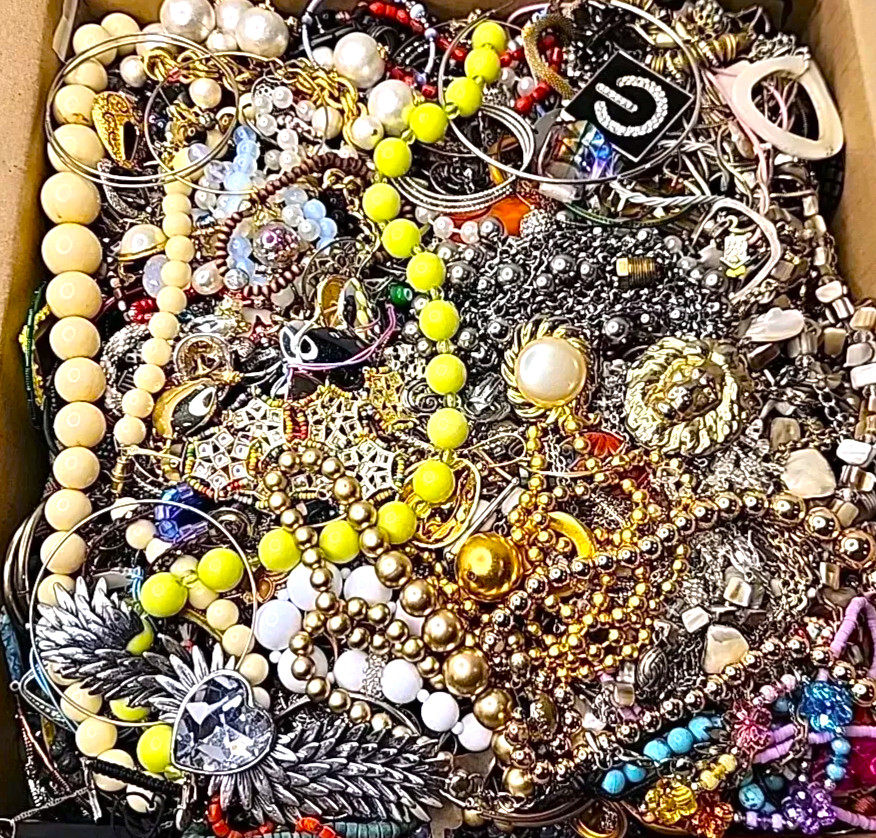 10 Pounds Lbs Unsorted Jewelry Making Lot Some Wear Resell Mixed In Junk Tangled