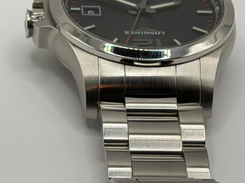 Longines Conquest V.H.P. – Pristine – Full Set – Stainless – Swiss Quartz – 41mm