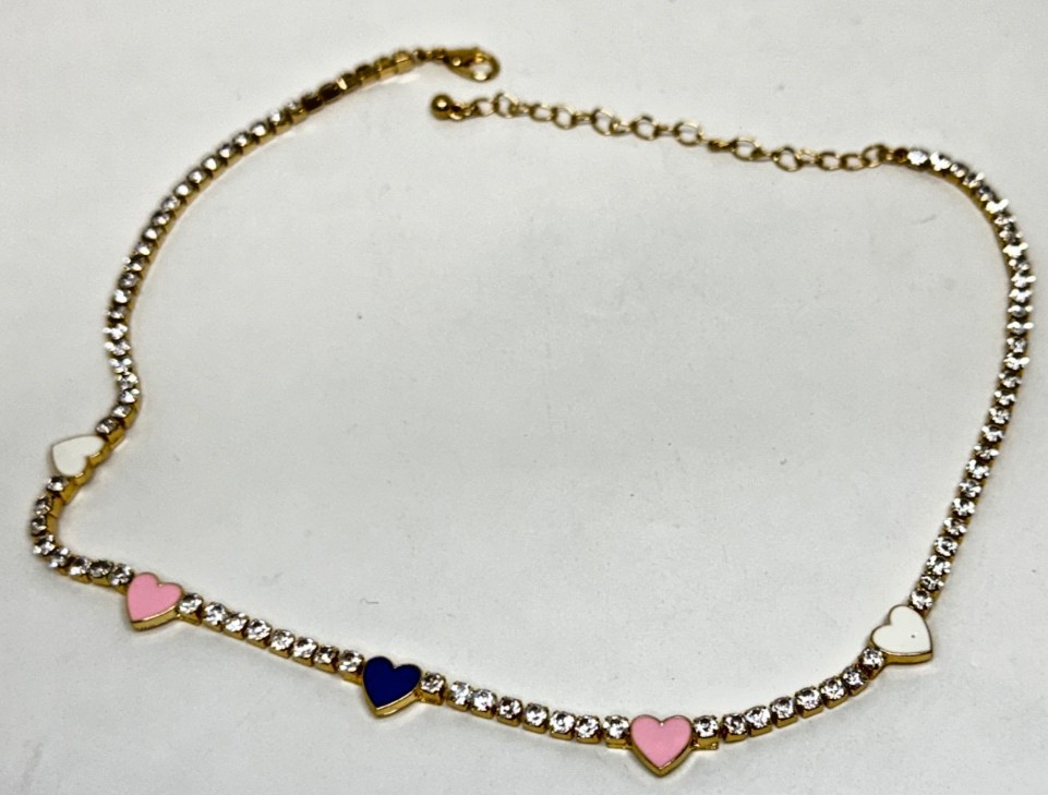 Heart shapes Necklace Pink Blue White