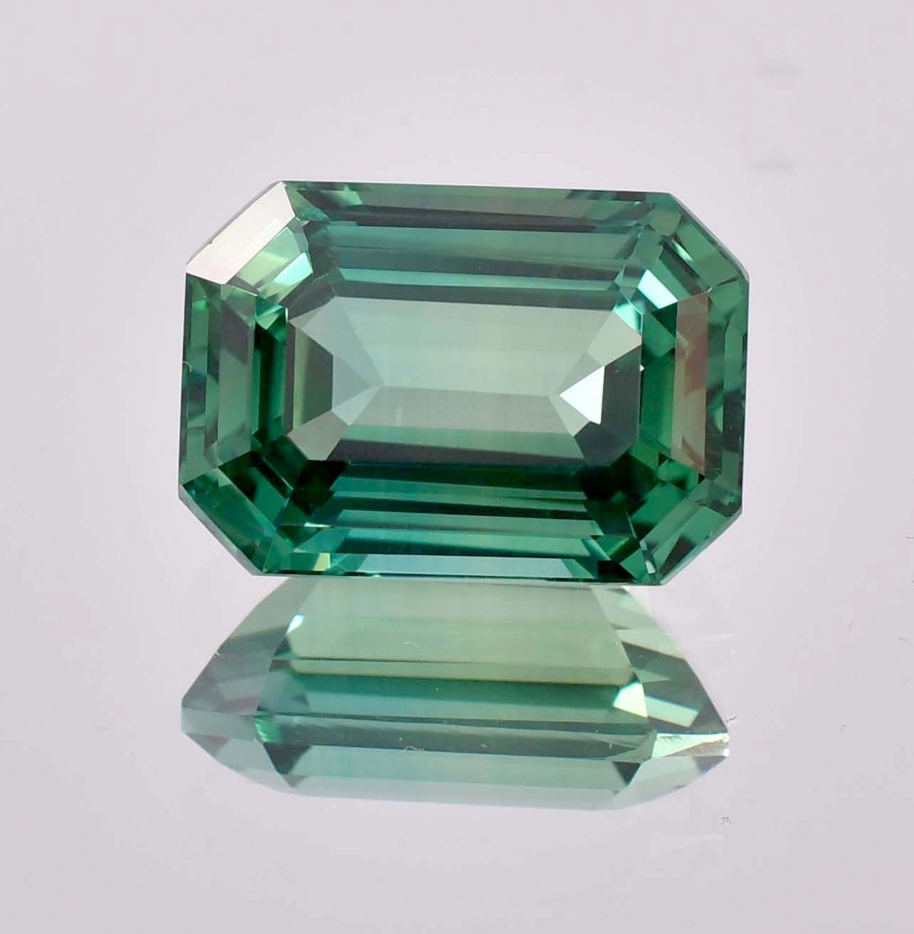 AAA+ Natural Bi-Color Parti Sapphire Gemstone (GIT Certified) All Size Available