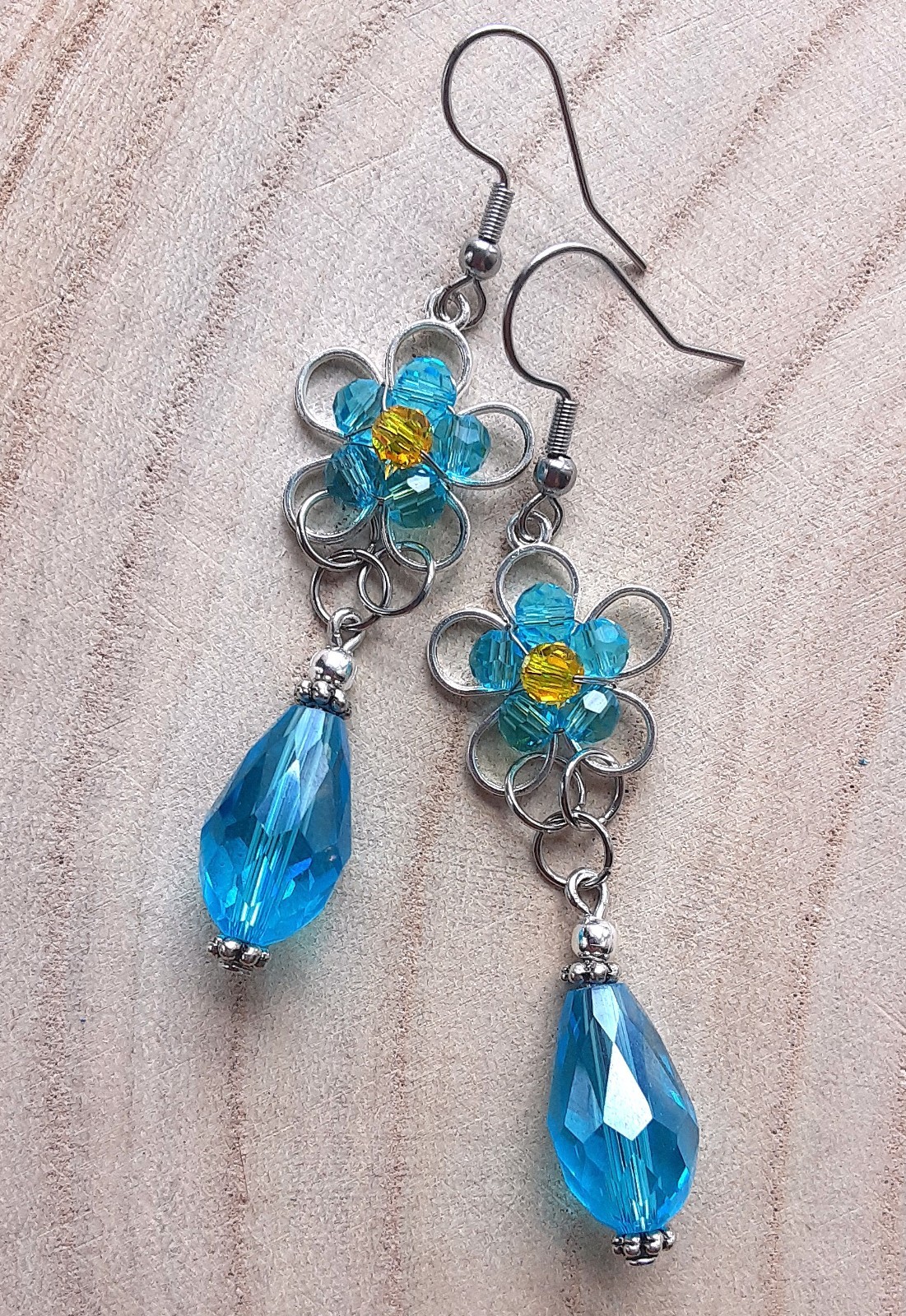 BLUE CRYSTAL DAISY teardrop DANGLE earring SP FISH HOOK handmade XAG